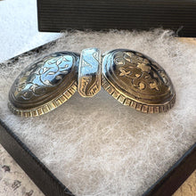 Carica l'immagine nel visualizzatore di Gallery, Rare Antique Imperial Russian Niello Silver Zoomorphic Belt Buckle, Dated 1872, Caucasus Dagestan

