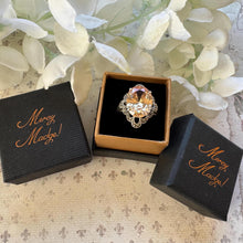 Lade das Bild in den Galerie-Viewer, Vintage Sunset Peach Colour-Changing Tourmaline Cocktail Ring in Sterling Silver
