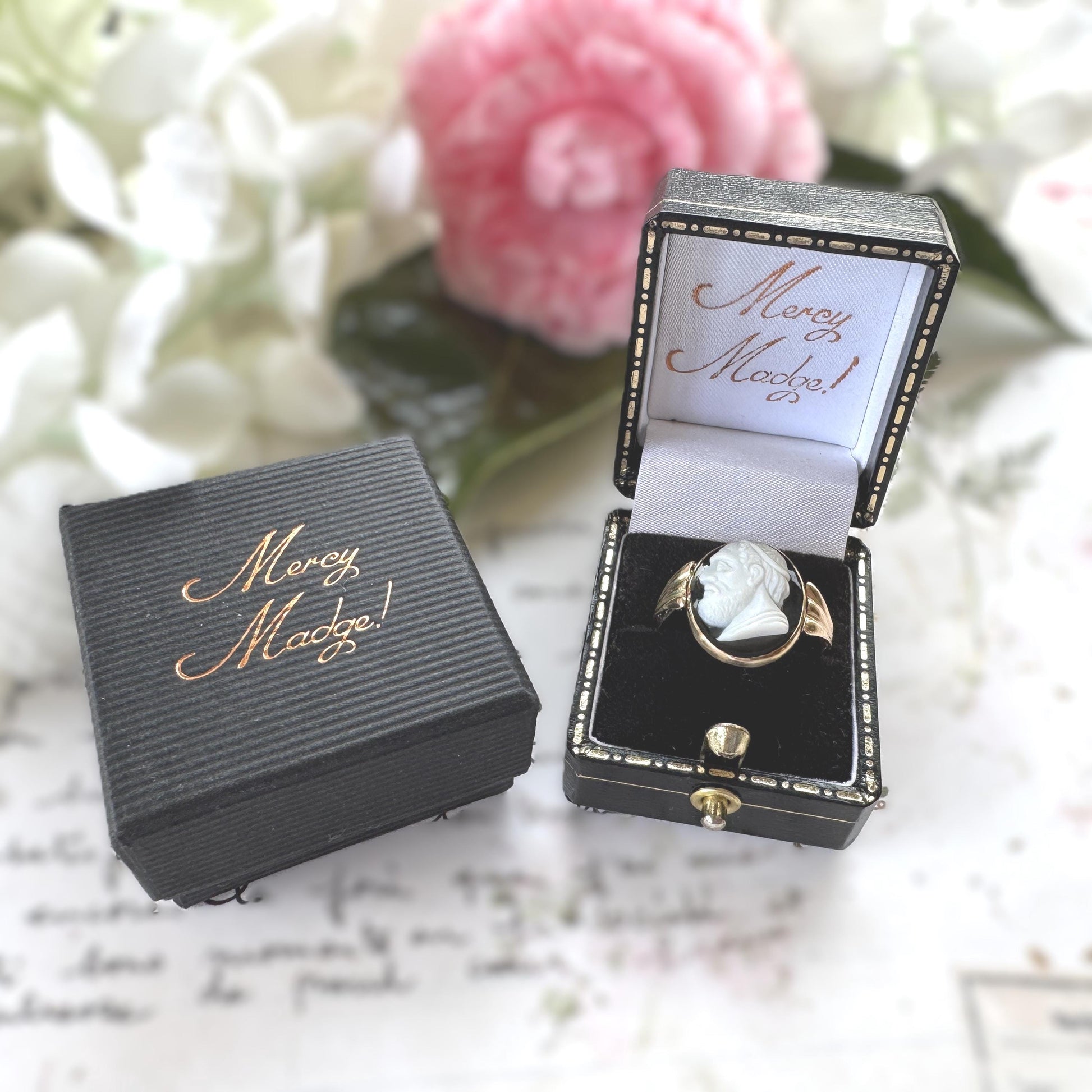 Antique Victorian Hardstone Cameo Ring, Classical Male Profile in Gold Cased Mount, c.1880–1900