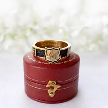Charger l'image dans la galerie, Victorian Mourning Ring, Chester 1901: 9ct Gold Hairwork Enamel In Memory Of Memorial Band
