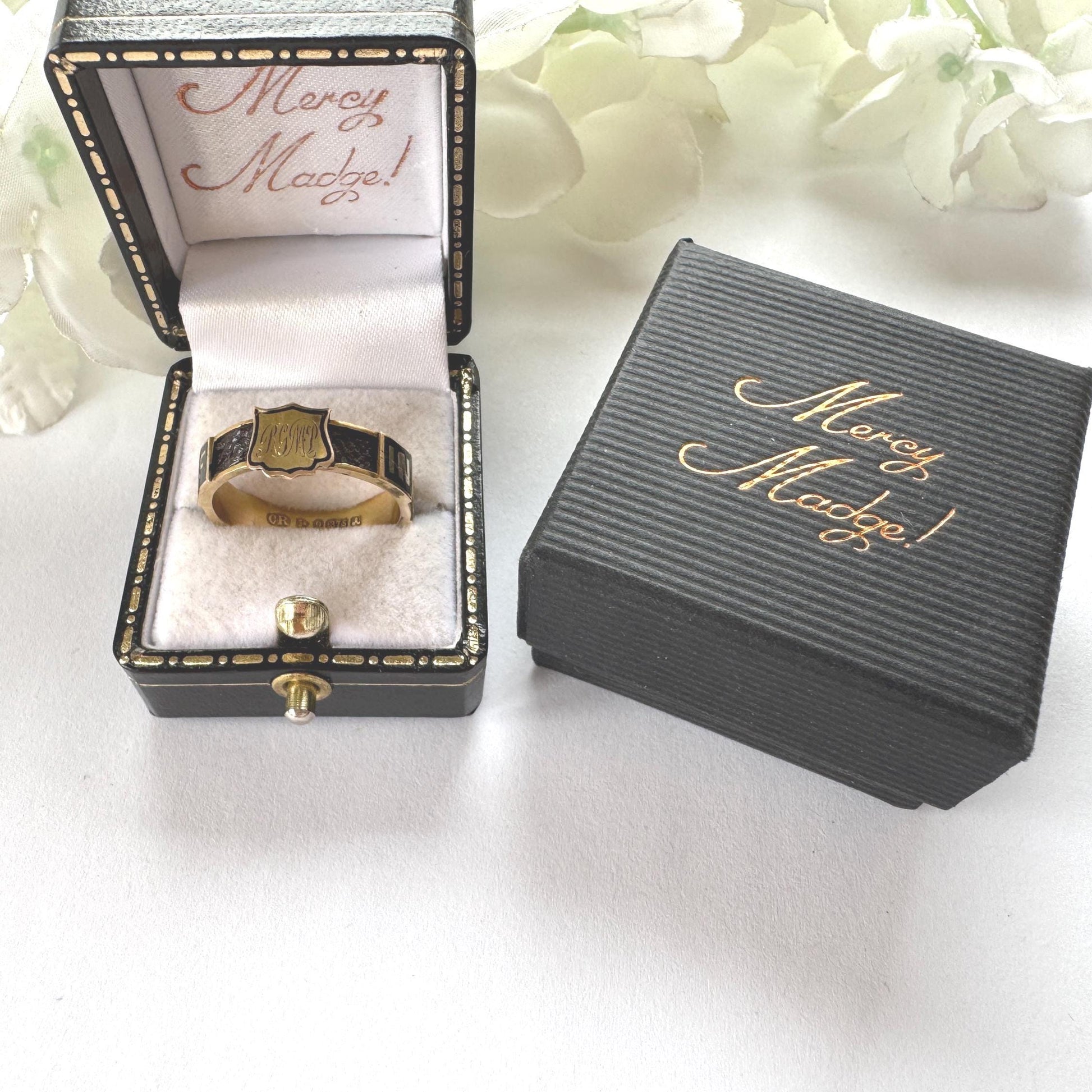 Victorian Mourning Ring, Chester 1901: 9ct Gold Hairwork Enamel In Memory Of Memorial Band