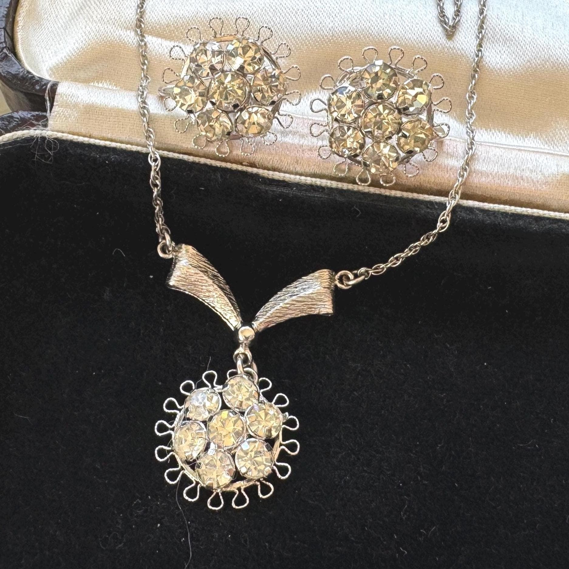 1940s Art Deco Sterling Silver Crystal Pendant Necklace Earrings Set: Star-Art, New York