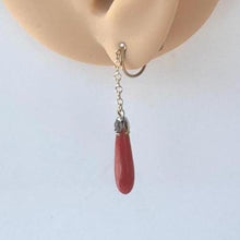 Cargar imagen en el visor de la galería, Antique Edwardian 9ct Gold Pendeloque Coral Drop Earrings
