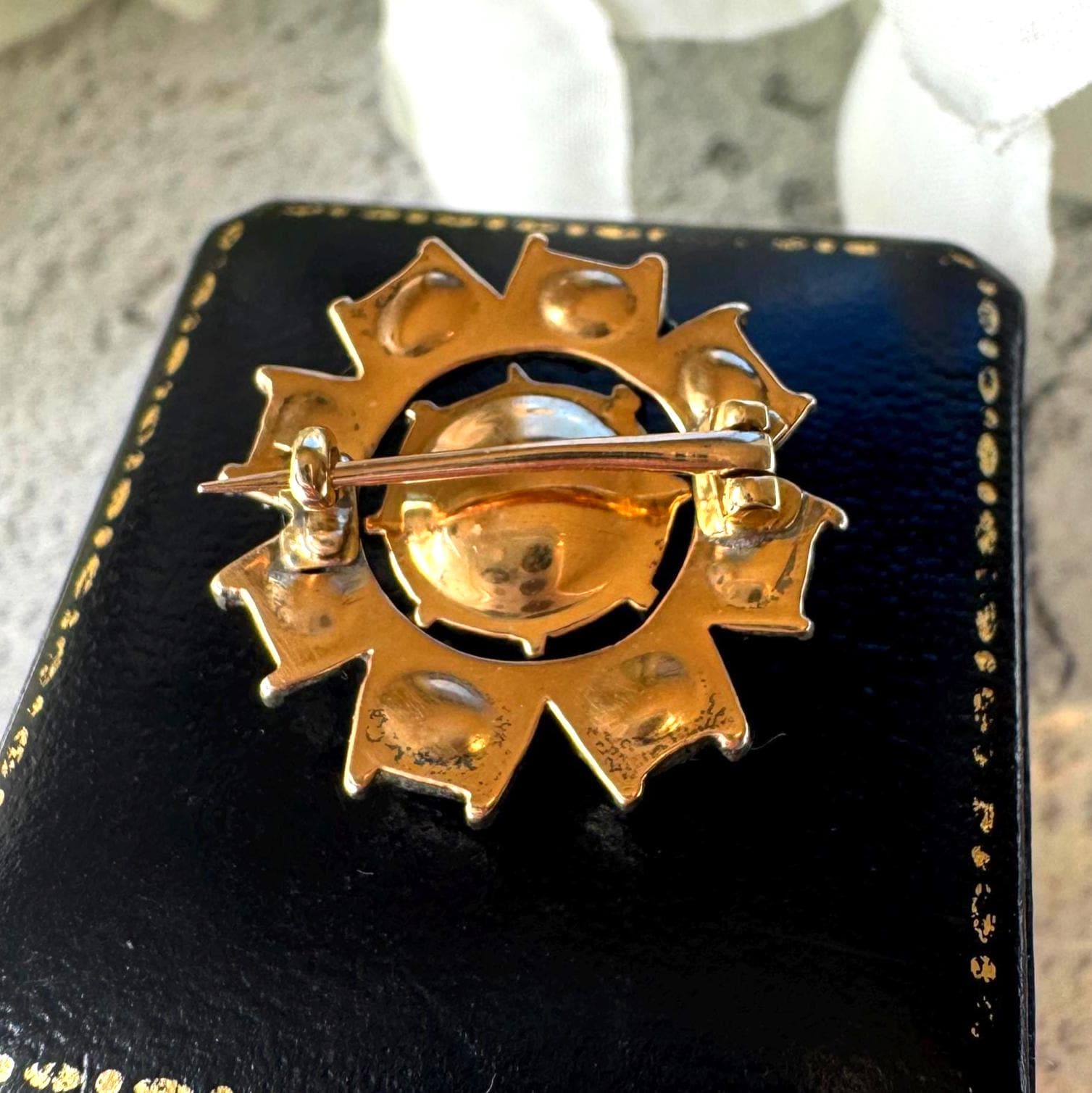 Georgian Rose Cut Diamond Daisy Halo Brooch, 18ct Gold, Foiled Diamonds