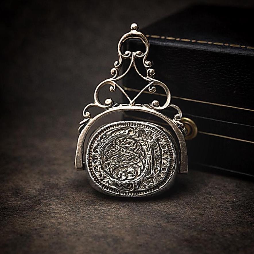 Rare Georgian Silver Triple Intaglio Seal Spinner Fob, Baron Löwen c1730