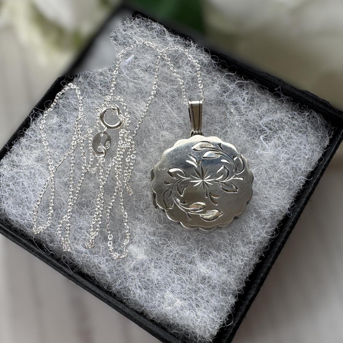 Vintage Sterling Silver Locket Necklace, Birmingham 1980, Engraved Floral Star, Scalloped Edge Pendant