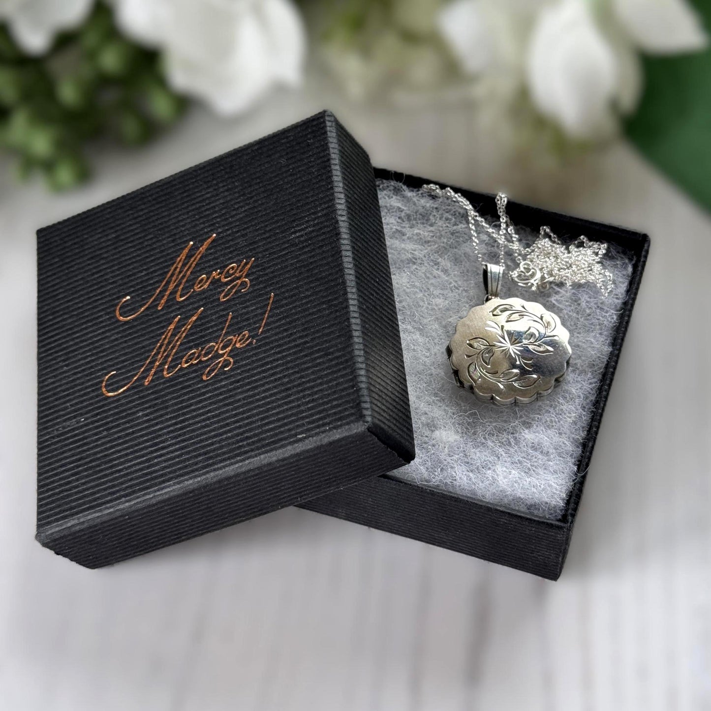 Vintage Sterling Silver Locket Necklace, Birmingham 1980, Engraved Floral Star, Scalloped Edge Pendant