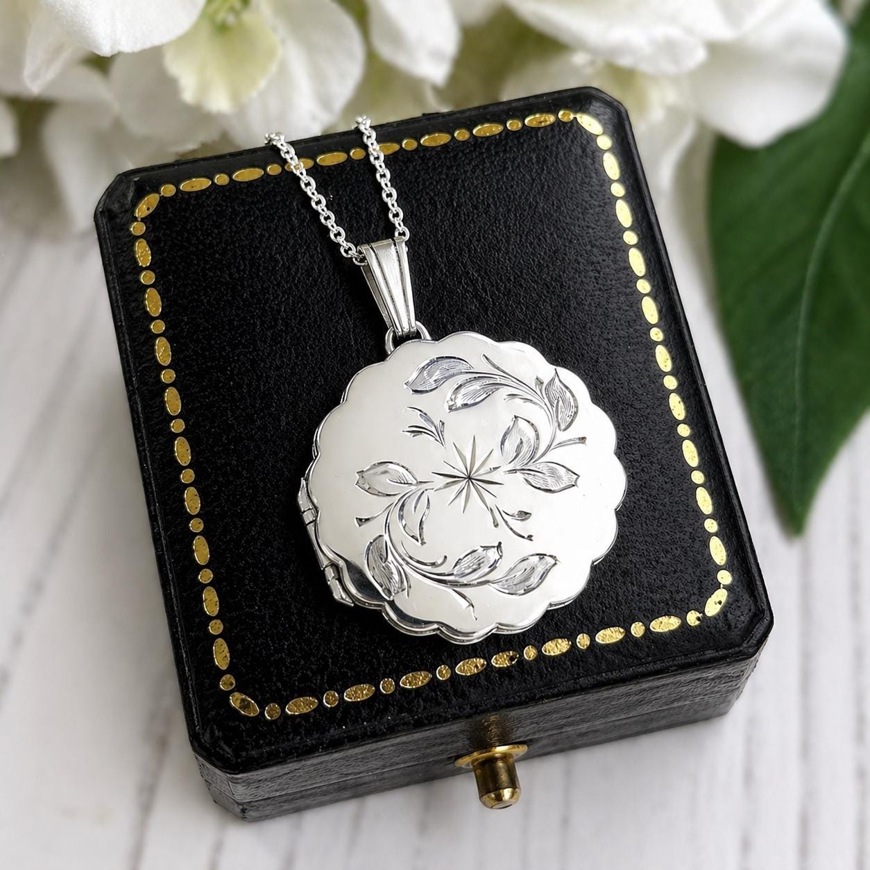 Vintage Sterling Silver Locket Necklace, Birmingham 1980, Engraved Floral Star, Scalloped Edge Pendant