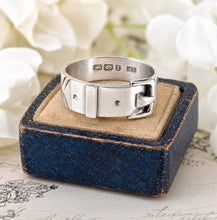 Charger l'image dans la galerie, Antique Victorian Sterling Silver Buckle Ring In Original Box
