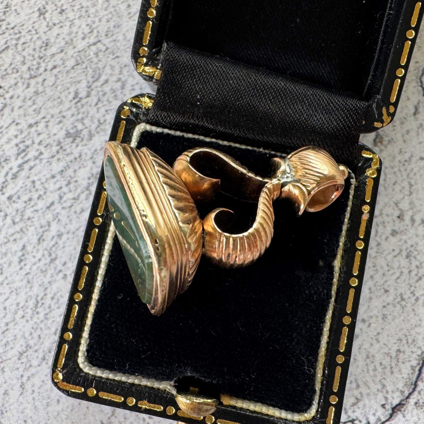 Antique Georgian Gold Cased Bloodstone Seal Fob Pendant. Circa 1790
