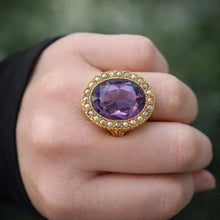 Carica l'immagine nel visualizzatore di Gallery, Antique Victorian 9ct Gold, 11.50ct Amethyst &amp; Pearl Cluster Ring
