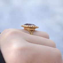 Carica l'immagine nel visualizzatore di Gallery, Antique Victorian 9ct Gold, 11.50ct Amethyst &amp; Pearl Cluster Ring
