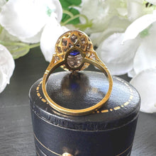 Charger l'image dans la galerie, Antique Art Deco Sapphire and Diamond Cluster Ring, Platinum Topped 18ct Gold, c.1920
