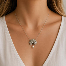 Carica l'immagine nel visualizzatore di Gallery, Vintage Sterling Silver &amp; Pearl Water Lily Leaf Pendant Necklace. Art Nouveau Style Convertible Brooch
