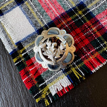 Charger l'image dans la galerie, Antique Victorian Scottish Agate Citrine Thistle Brooch, Sterling Silver Pebble Jewellery c1900
