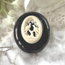 Charger l'image dans la galerie, Antique Victorian Whitby Jet Brooch with Carved Lovebirds Panel c1860

