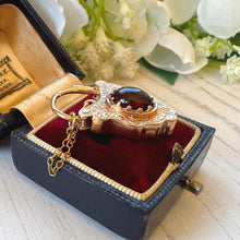 Carica l'immagine nel visualizzatore di Gallery, Antique Victorian Large 9ct Gold Almandine Garnet Shield Padlock Pendant/Bracelet Charm
