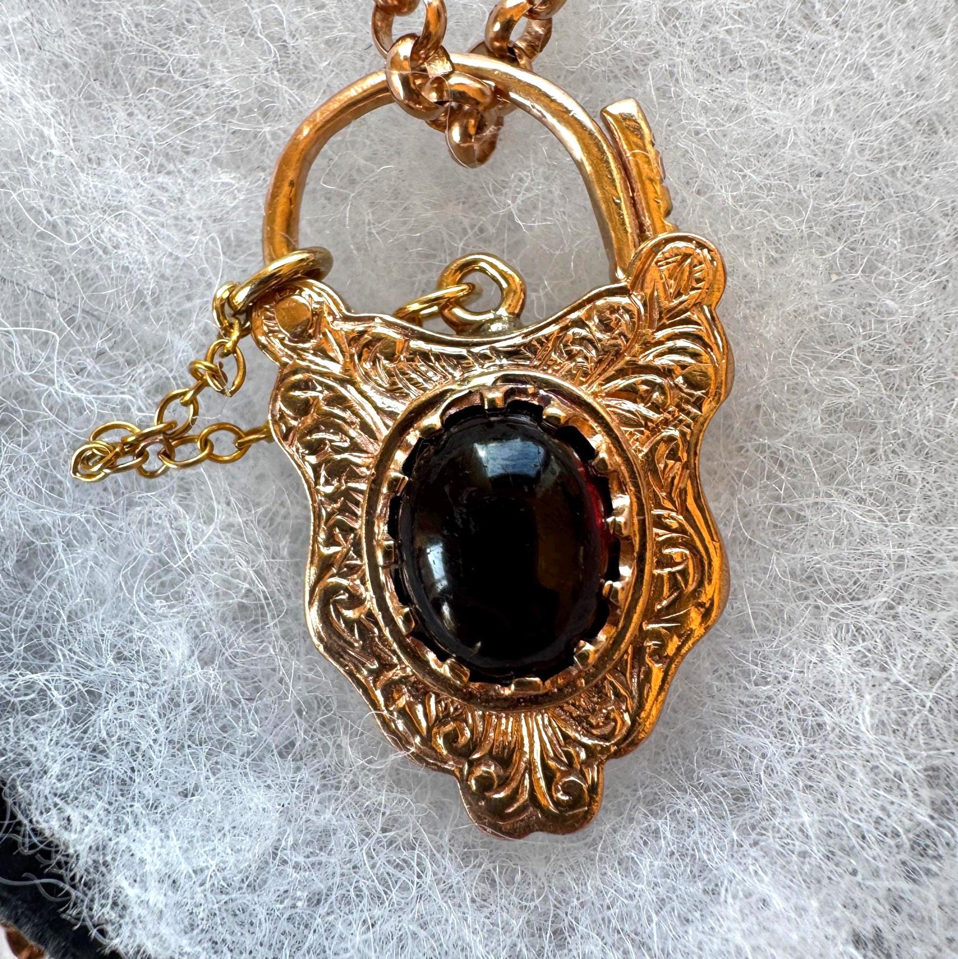 Antique Victorian Large 9ct Gold Almandine Garnet Shield Padlock Pendant/Bracelet Charm