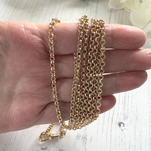 Carica l'immagine nel visualizzatore di Gallery, Antique Victorian 18ct Rolled Gold Guard Chain. 135cm Belcher Link Muff Chain/Sautoir Necklace
