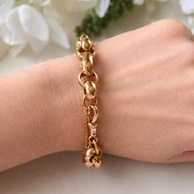 Carica l'immagine nel visualizzatore di Gallery, Antique Victorian Heavy 9ct Rose Gold Belcher Bracelet with Floral Engraved Anchor Links

