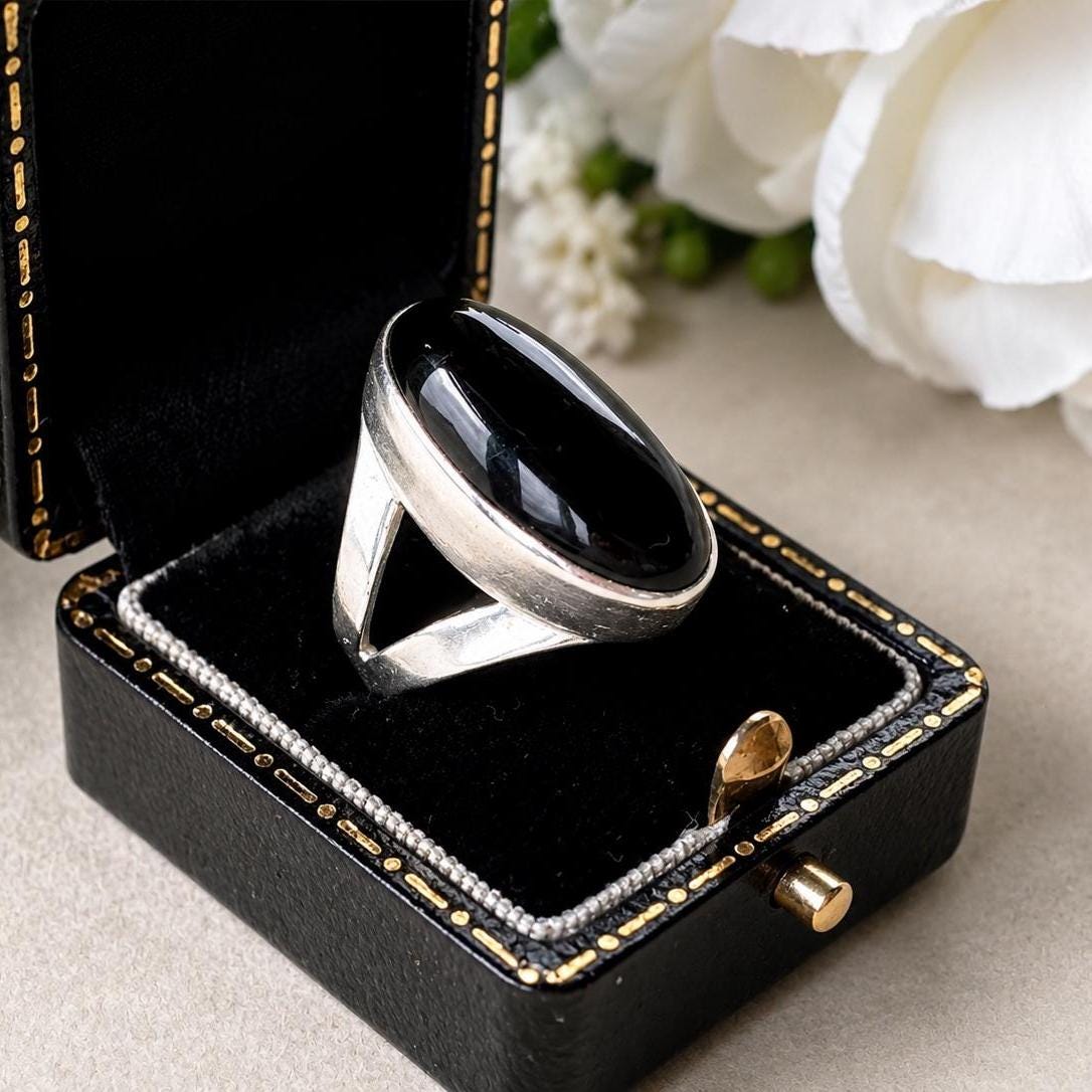 Vintage 1970s Sterling Silver Onyx Modernist Statement Ring, Size J-1/2/US 5