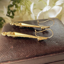 Carica l'immagine nel visualizzatore di Gallery, Antique Victorian 9ct Gold Archaeological Revival Earrings, Etruscan Statement Drops c1880
