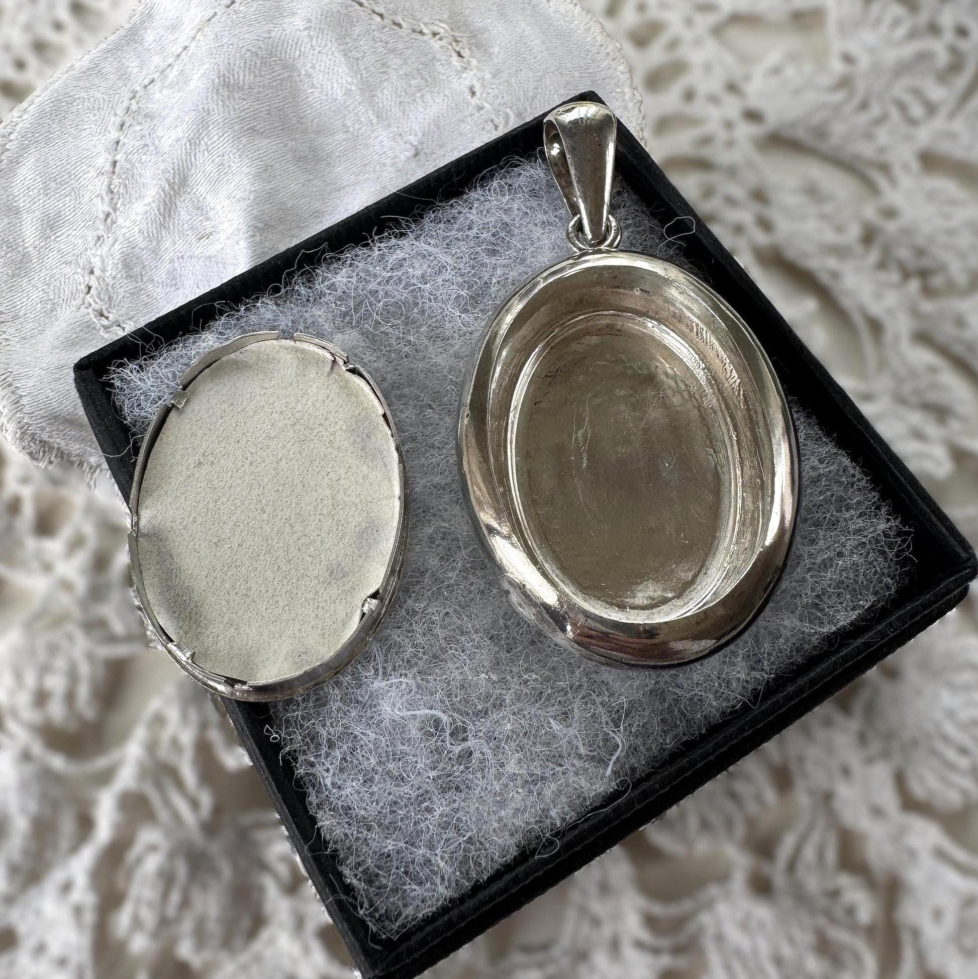 Large Antique Victorian Sterling Silver Photo Locket Pendant, Engraved Oval Keepsake