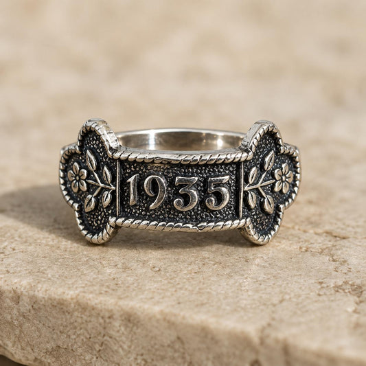 Vintage 1935 Sterling Silver Statement Ring, Art Deco St John Ambulance Award Bar