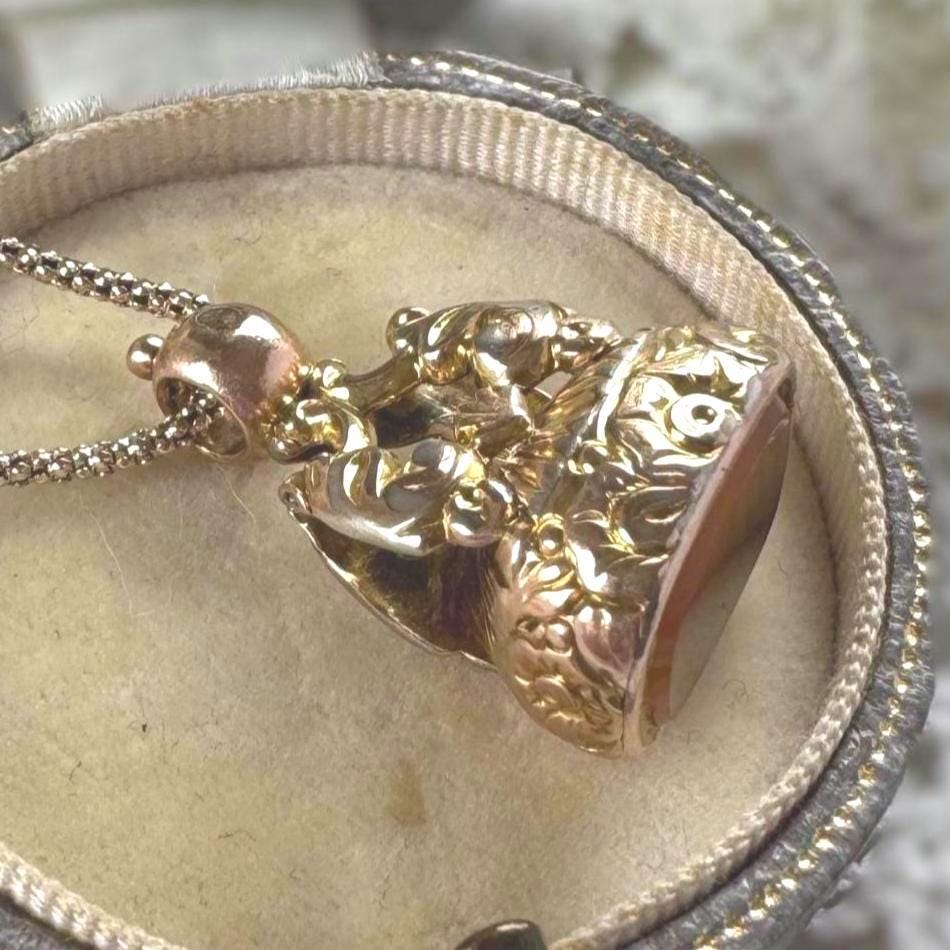 Antique Georgian Gold Cased Fob Seal Pendant with Citrine c.1780-1820