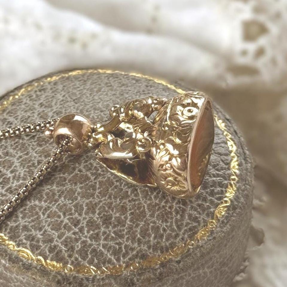 Antique Georgian Gold Cased Fob Seal Pendant with Citrine c.1780-1820