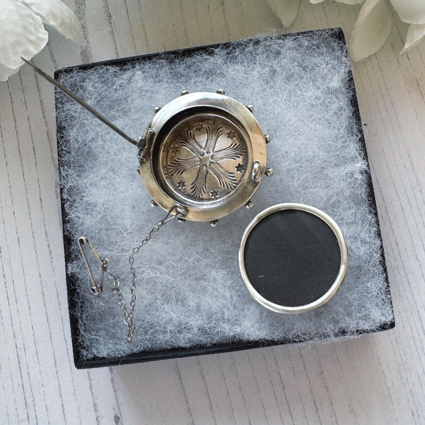 Antique Victorian Sterling Silver Keepsake Locket Brooch, Ship's Wheel Target Design. Aesthetic Movement Jewellery