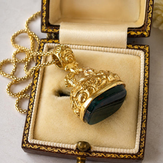 Antique Georgian Solid Gold Bloodstone Fob Seal Pendant, c.1780–1820