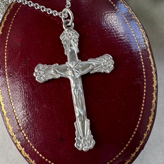 Vintage Sterling Silver Art Nouveau Revival Crucifix Pendant & Belcher Chain
