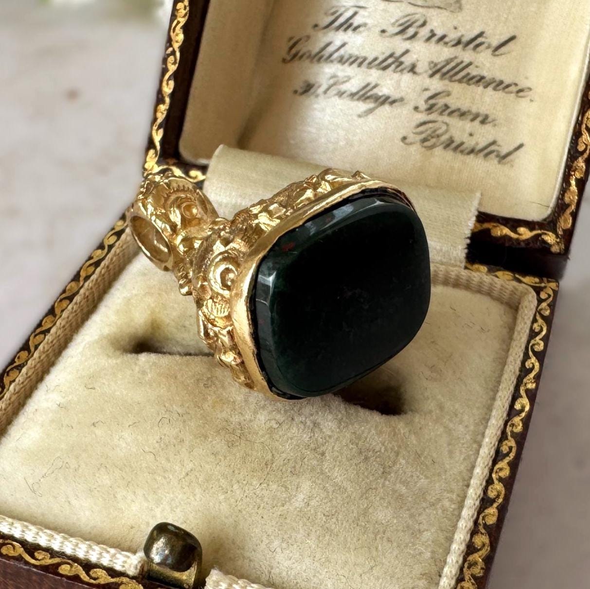 Antique Georgian Solid Gold Bloodstone Fob Seal Pendant, c.1780–1820