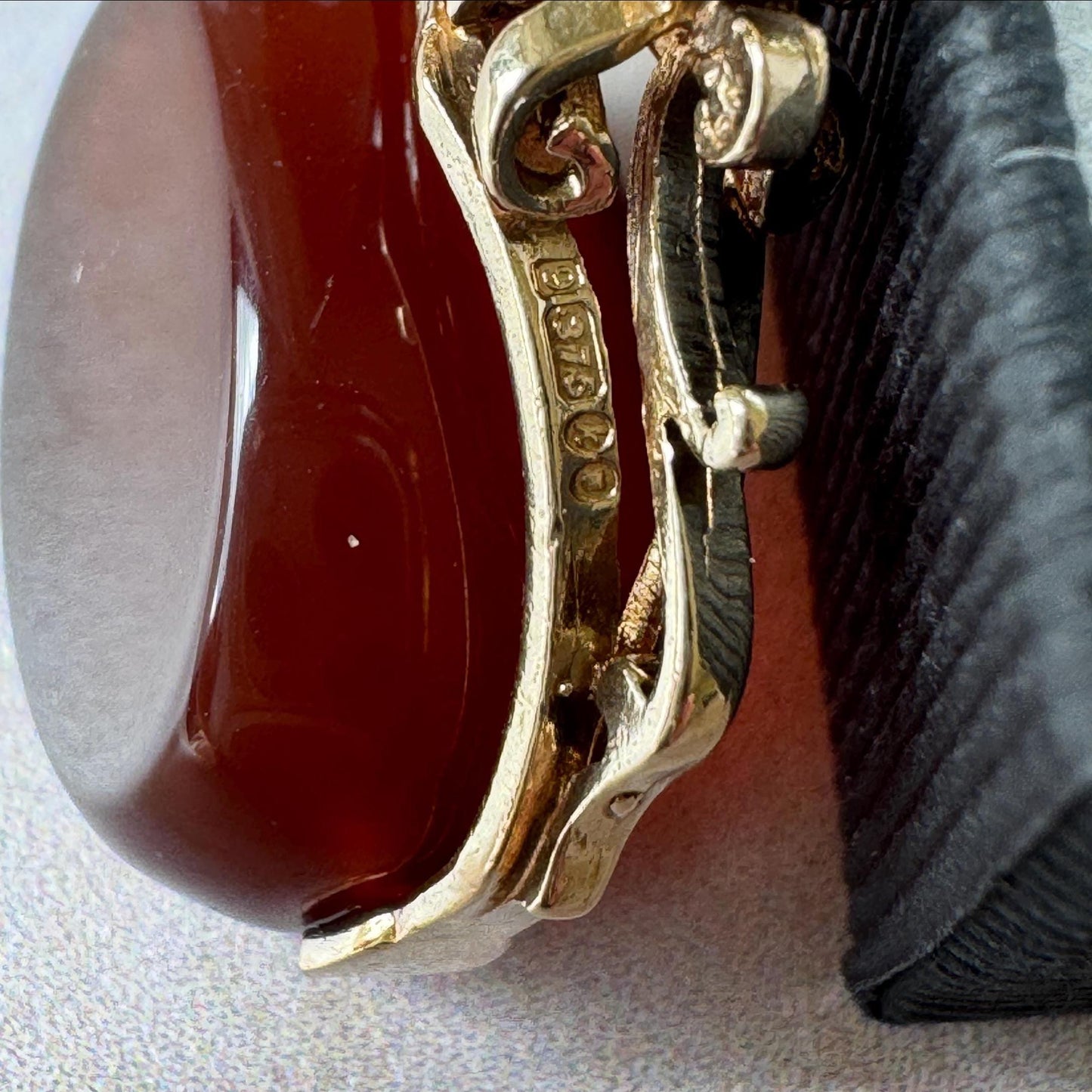 Vintage 9ct Gold Carnelian Spinner Fob Pendant, Hallmarked London 1965