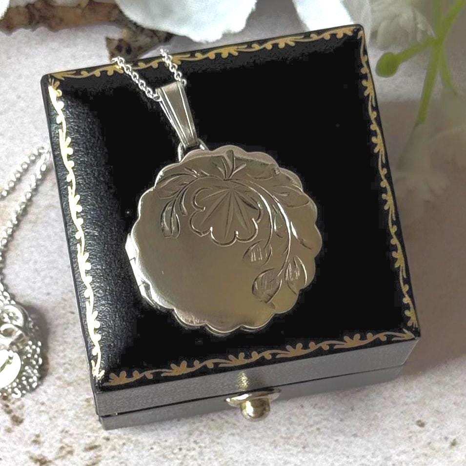 Vintage Sterling Silver Floral Engraved Pie Crust Locket Necklace, Birmingham 1978