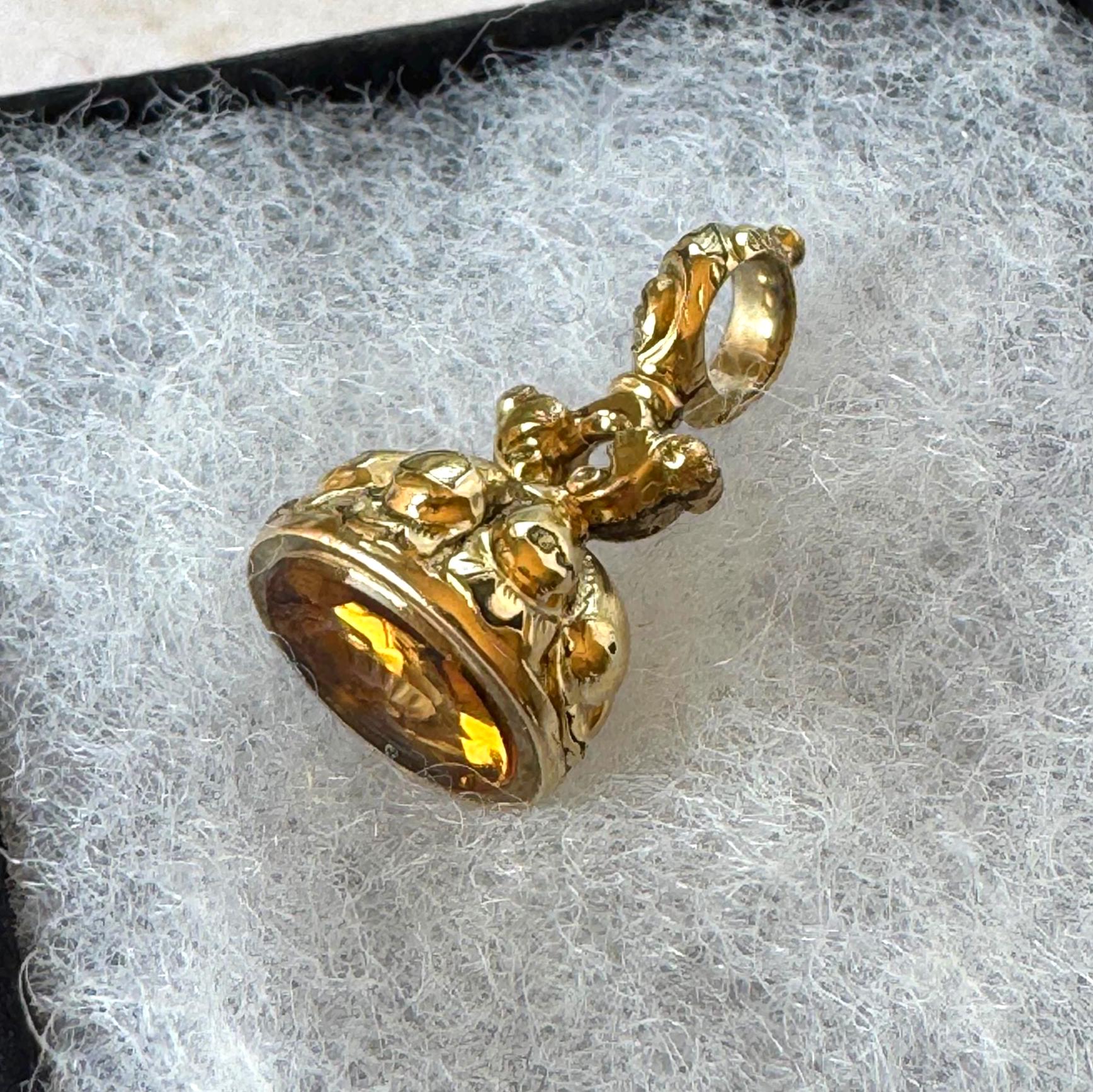 Georgian Miniature Lovebird Intaglio Seal Fob | Antique Gold-Cased Citrine Pendant