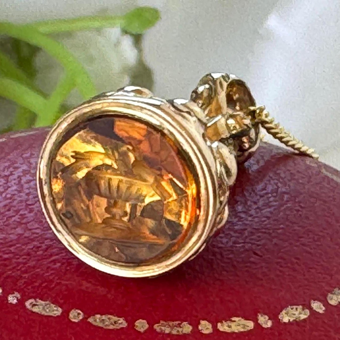 Georgian Miniature Lovebird Intaglio Seal Fob | Antique Gold-Cased Citrine Pendant