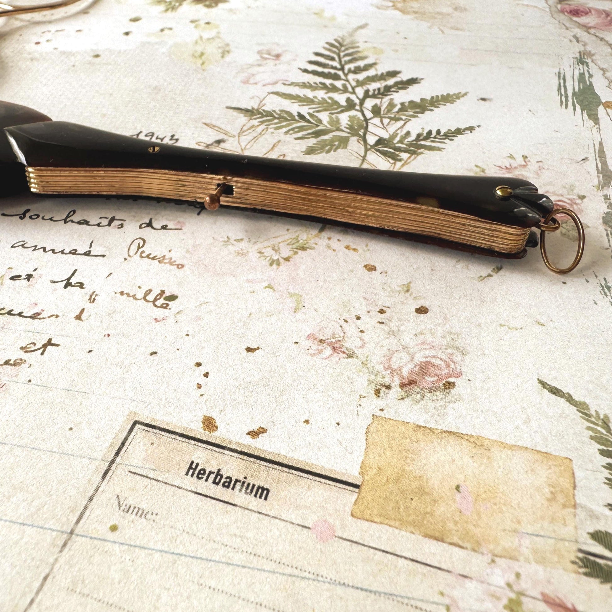 Antique Victorian Simulated Tortoiseshell Metamorphic Lorgnette Folding Spectacles