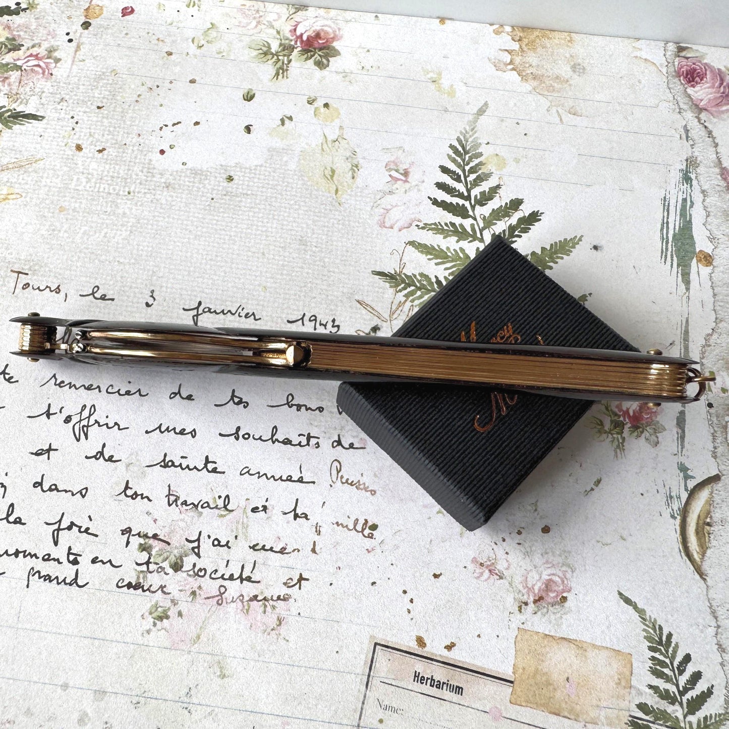 Antique Victorian Simulated Tortoiseshell Metamorphic Lorgnette Folding Spectacles
