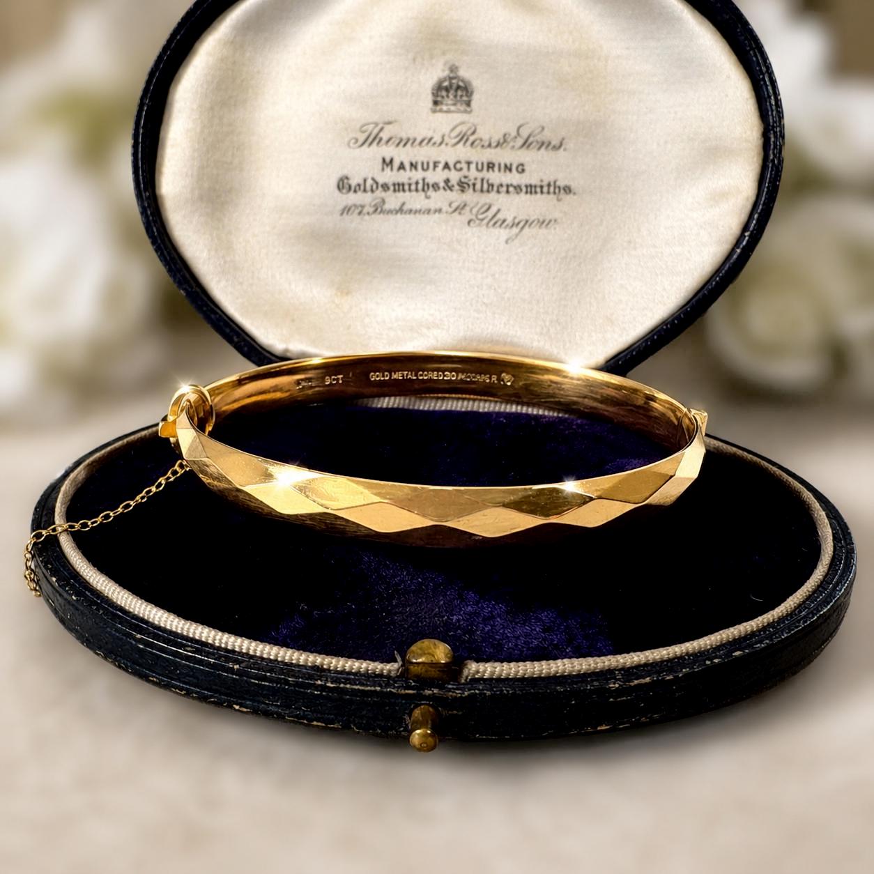 Vintage Fred Manshaw London 9ct Gold Metal Cored Diamond Cut Hinged Bangle