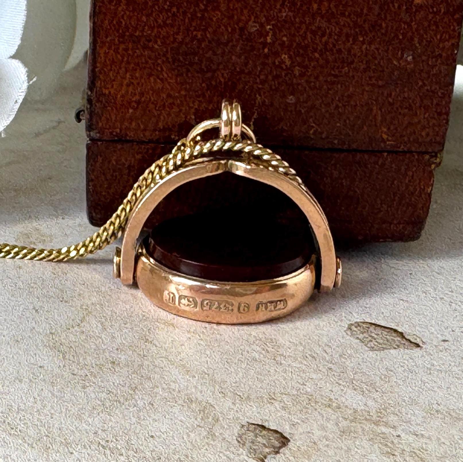 Antique 9ct Gold Bloodstone & Carnelian Spinner Fob Pendant, William Hair Haseler, Birmingham 1891