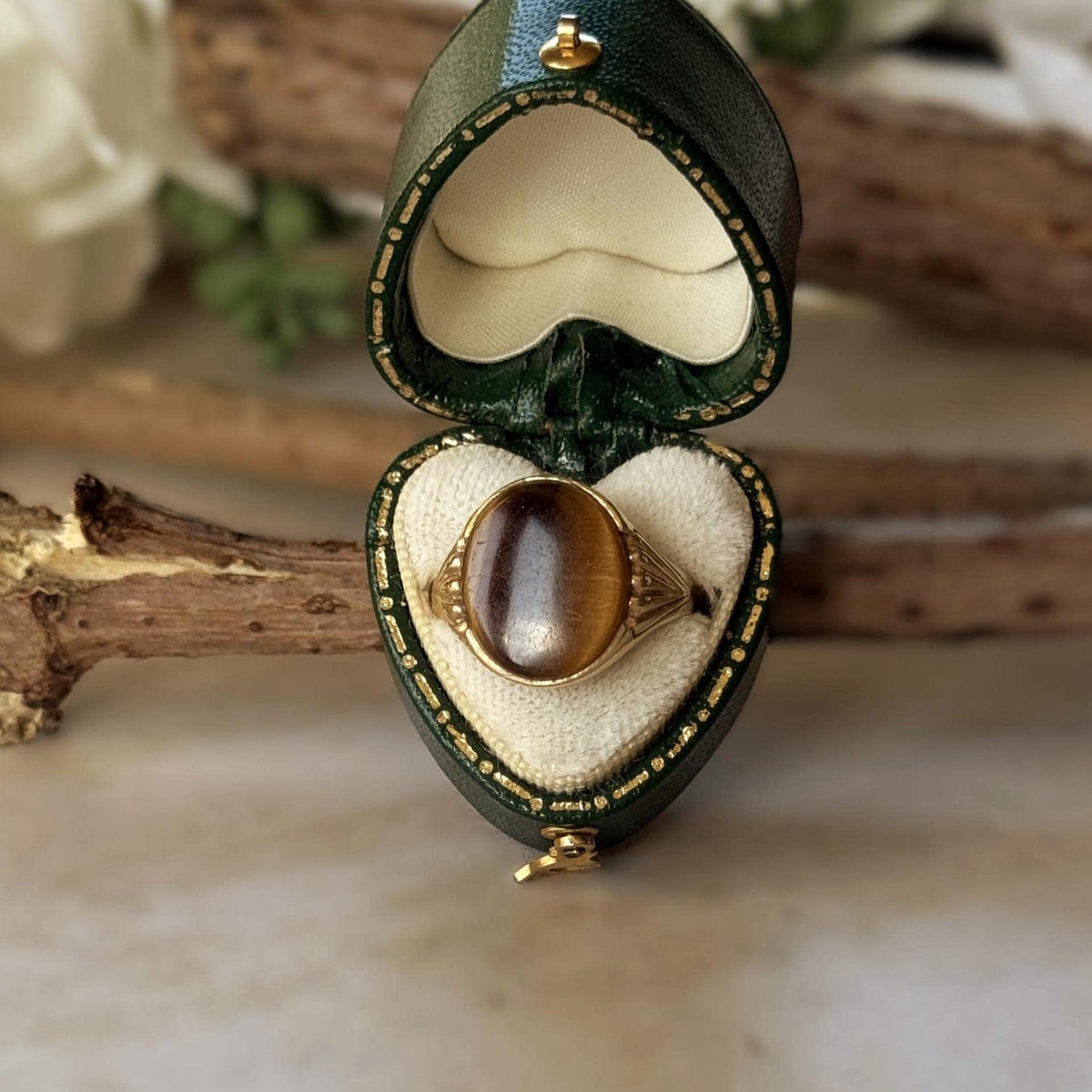 Vintage 1988 9ct Yellow Gold Tigers Eye Signet Seal Ring, Size O / 7-1/4