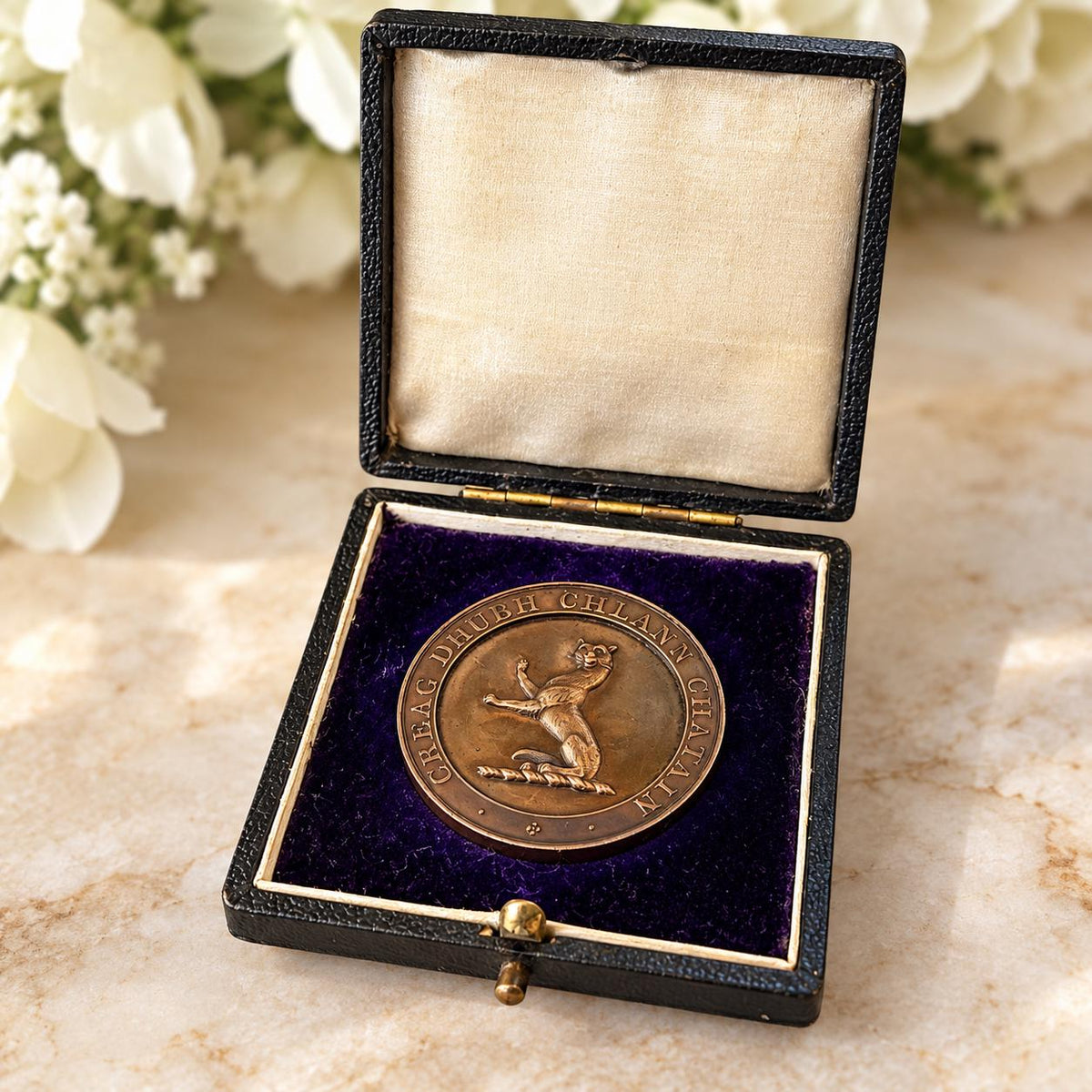 Antique Cased 1895 Bronze Medal Commemorating the Allegiance of Scottish Highland Clans Chattan and Macpherson
