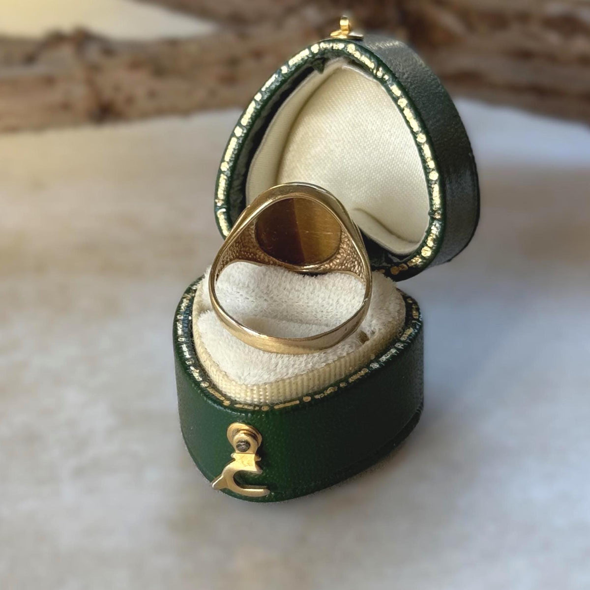 Vintage 1988 9ct Yellow Gold Tigers Eye Signet Seal Ring, Size O / 7-1/4