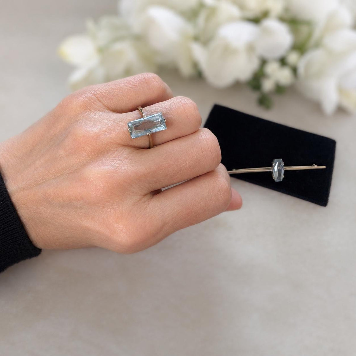 1920's Art Deco Blue Topaz 9ct Gold Jewellery Suite | Ring & Brooch | Original Fitted Presentation Case