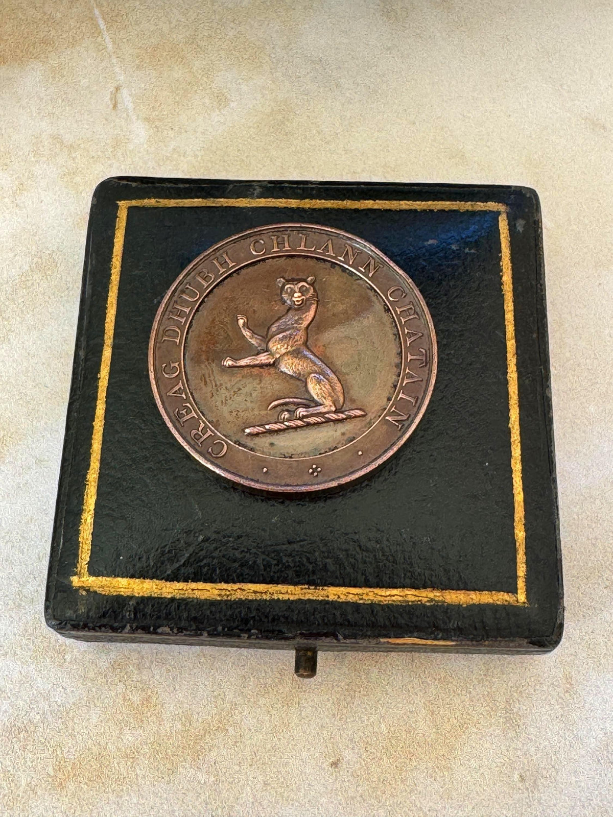 Antique Cased 1895 Bronze Medal Commemorating the Allegiance of Scottish Highland Clans Chattan and Macpherson