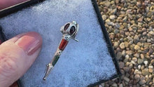Cargar y reproducir el video en el visor de la galería, Victorian Silver &amp; Scottish Agate Miniature Claymore Sword Brooch
