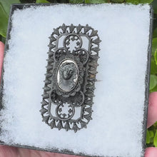 Laden und Abspielen von Videos im Galerie-Viewer, Rare Antique 19th Century Berlin Iron Large Neoclassical Brooch

