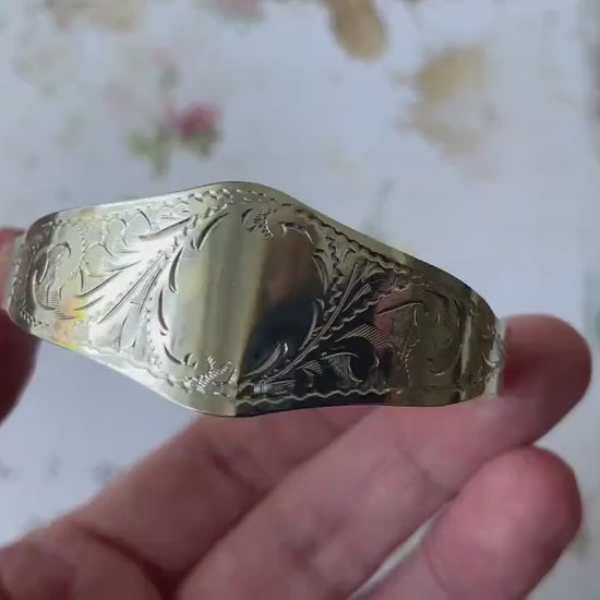 Vintage Art Deco Floral Engraved Sterling Silver Bracelet